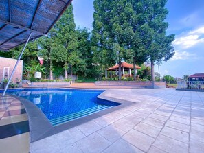 Exterior - De Ningrat Topas Galeria (Bandung)