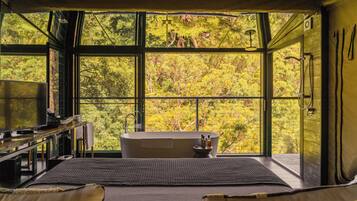 Canopy Suite | Bathroom | Separate tub and shower, deep soaking tub, rainfall showerhead