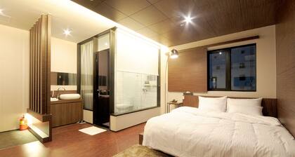 Nenne Boutique Hotel