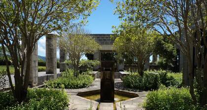 Nanki Shirahama Golf Club, Nanki Shirahama Resort Hotel