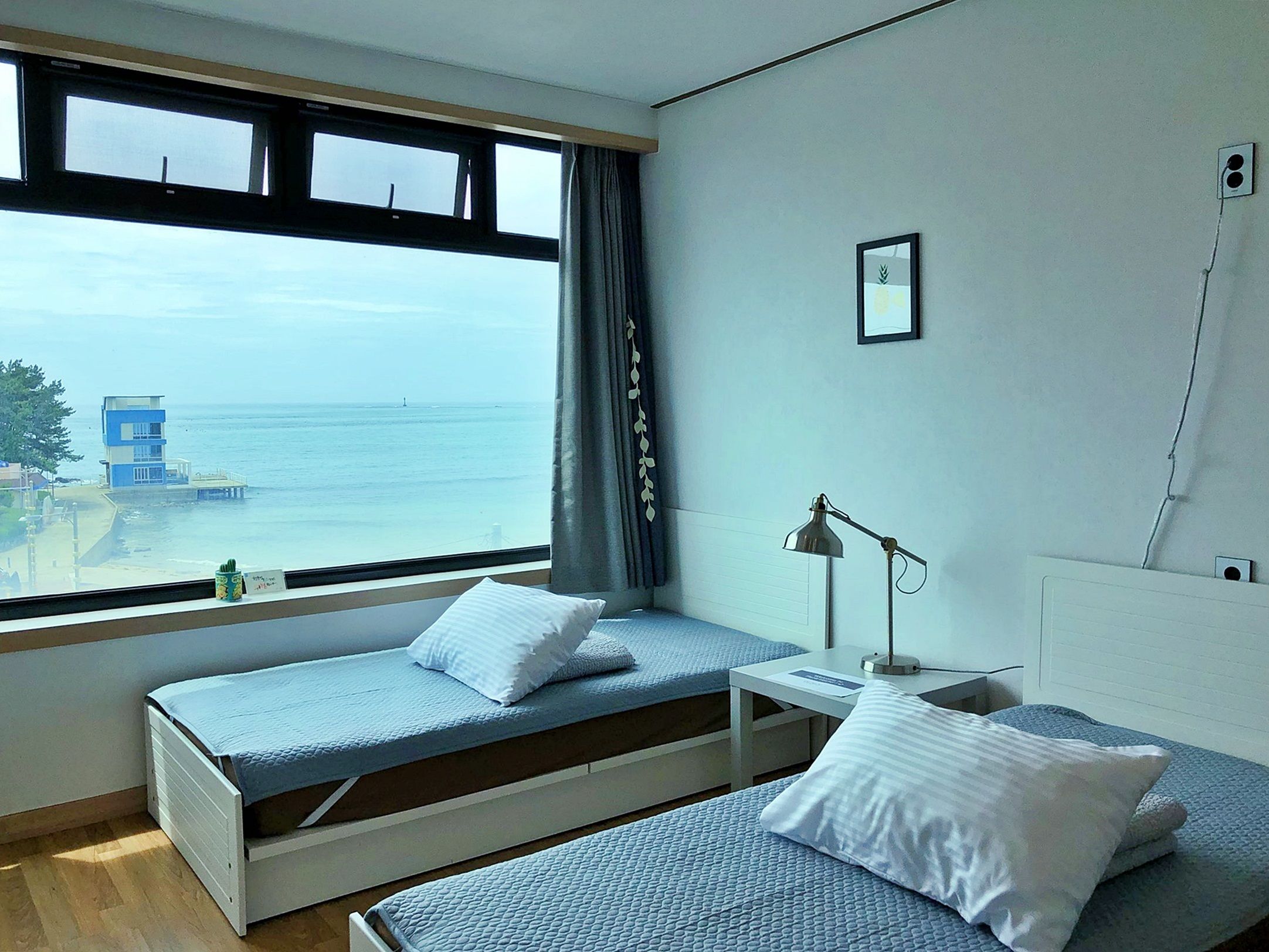 Kamar Twin Premium, 1 kamar tidur, kamar mandi pribadi, pemandangan pantai | Pemandangan dari kamar