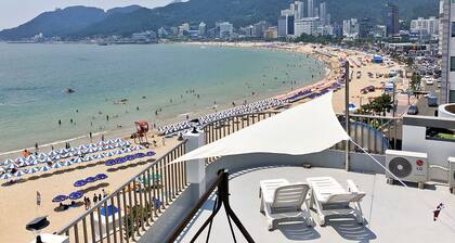 Flat B Hostel - Hostel