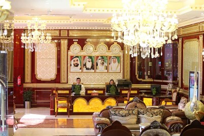 Clifton International Hotel