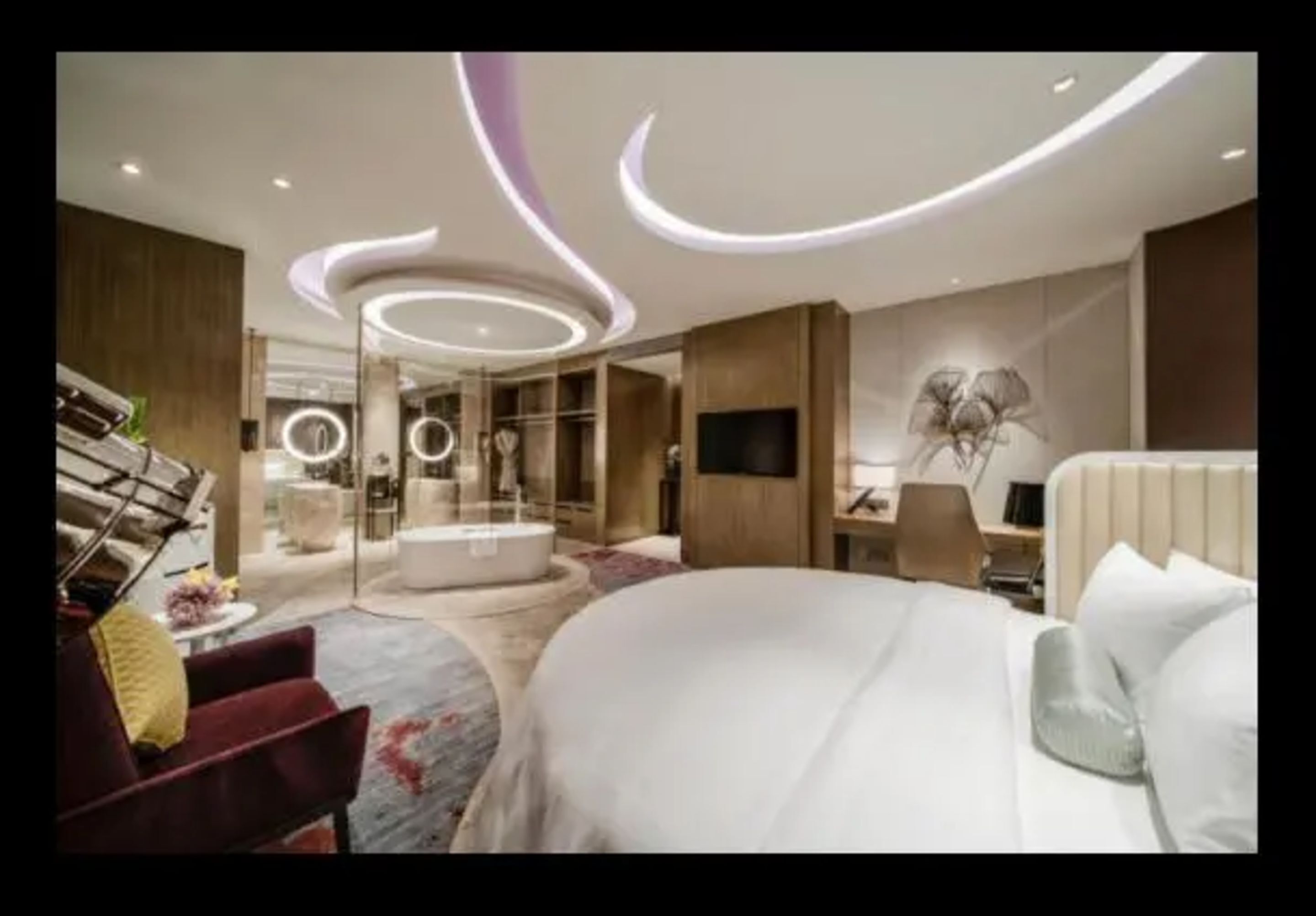 legendary king room | premium bedding, minibar, in-room safe, desk