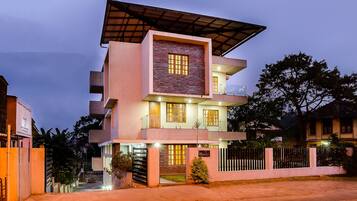 Front of property – evening/night