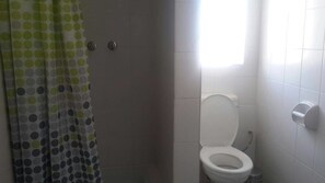Free toiletries, towels