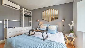 Soundproofing, iron/ironing board, free WiFi