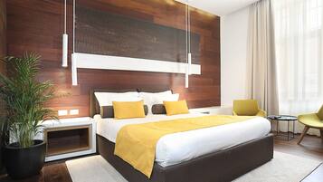 Junior Room | Hypo-allergenic bedding, minibar, in-room safe, blackout curtains