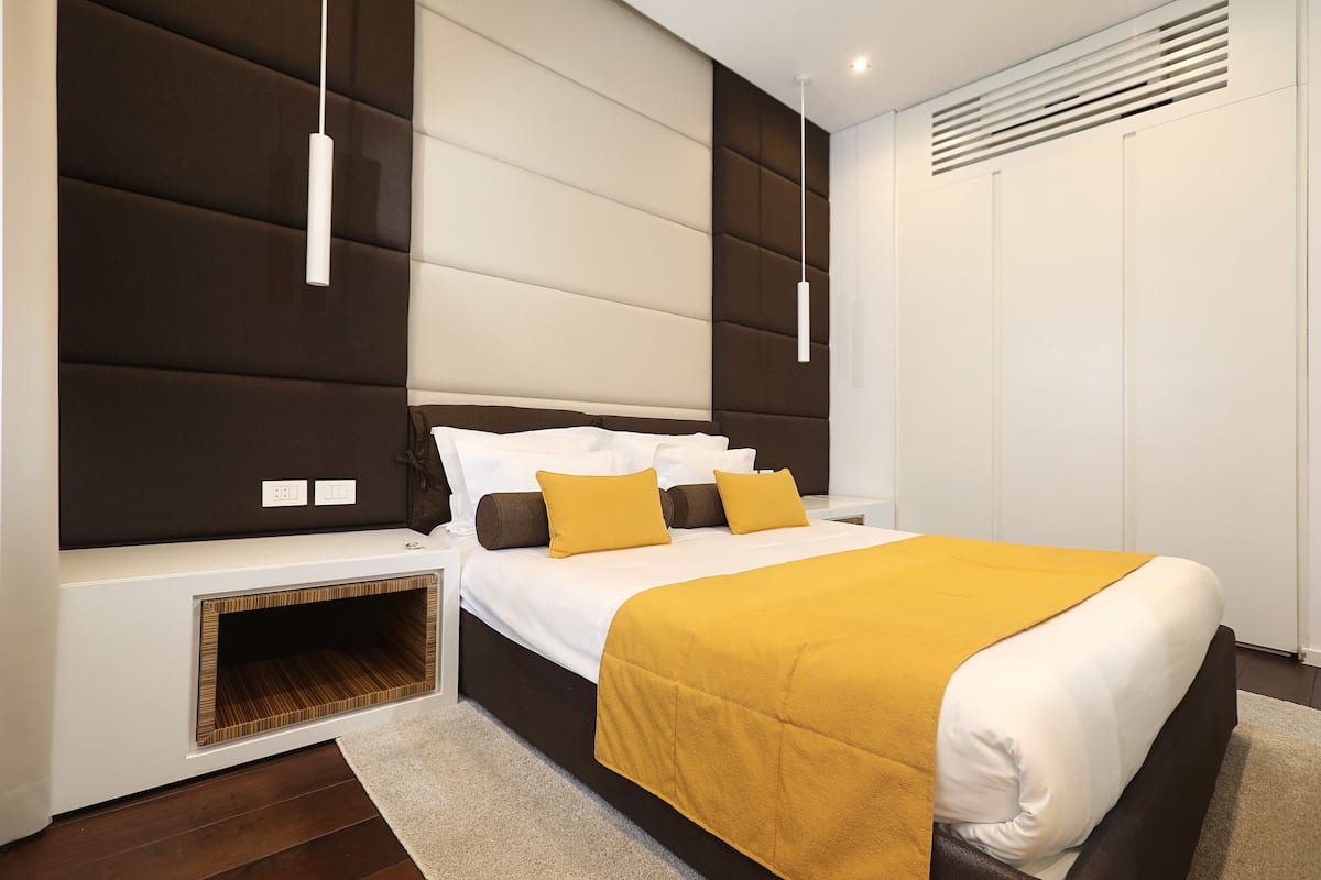 Standard Double Room | Hypo-allergenic bedding, minibar, in-room safe, blackout curtains