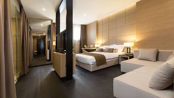 Executive Studio Suite
