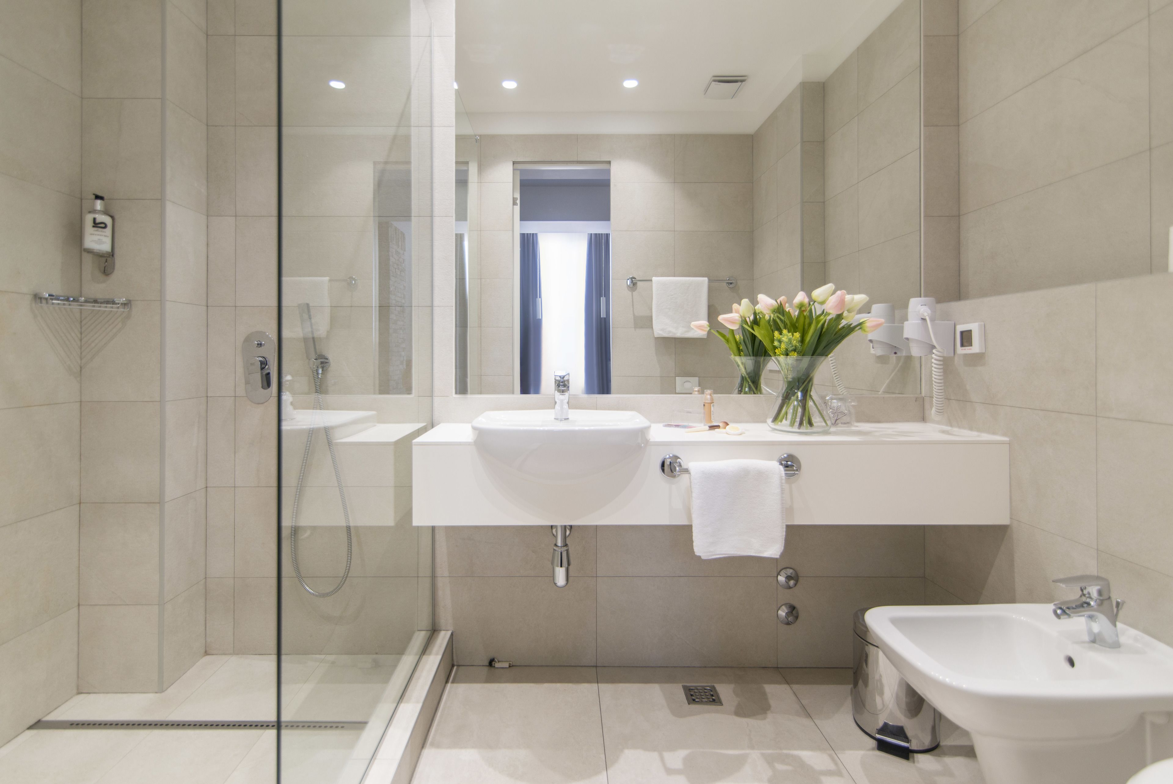 superior room, 1 bedroom | bathroom | shower, hair dryer, bathrobes, slippers