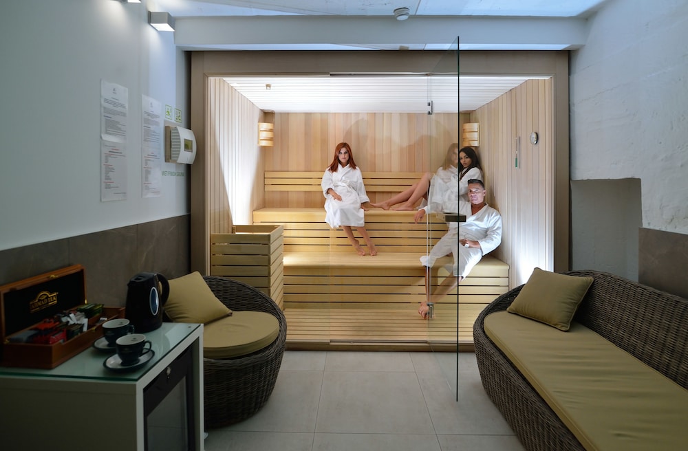 Belgrade Inn by null