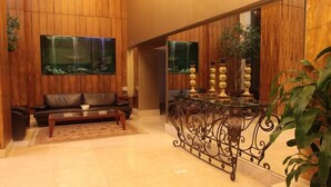 Lobby - King's Suites Hotel (Beirut)