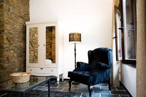 Quarto família | Individualmente decorados, individualmente mobiliados, Wi-Fi de cortesia