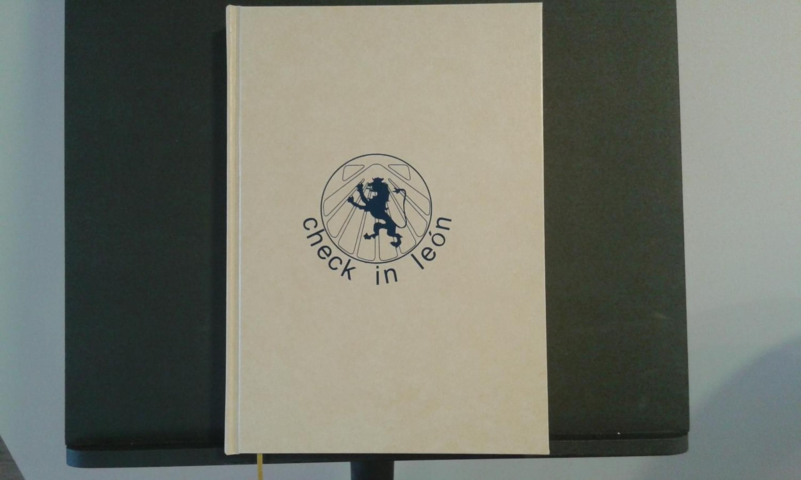 Foto - Check In León