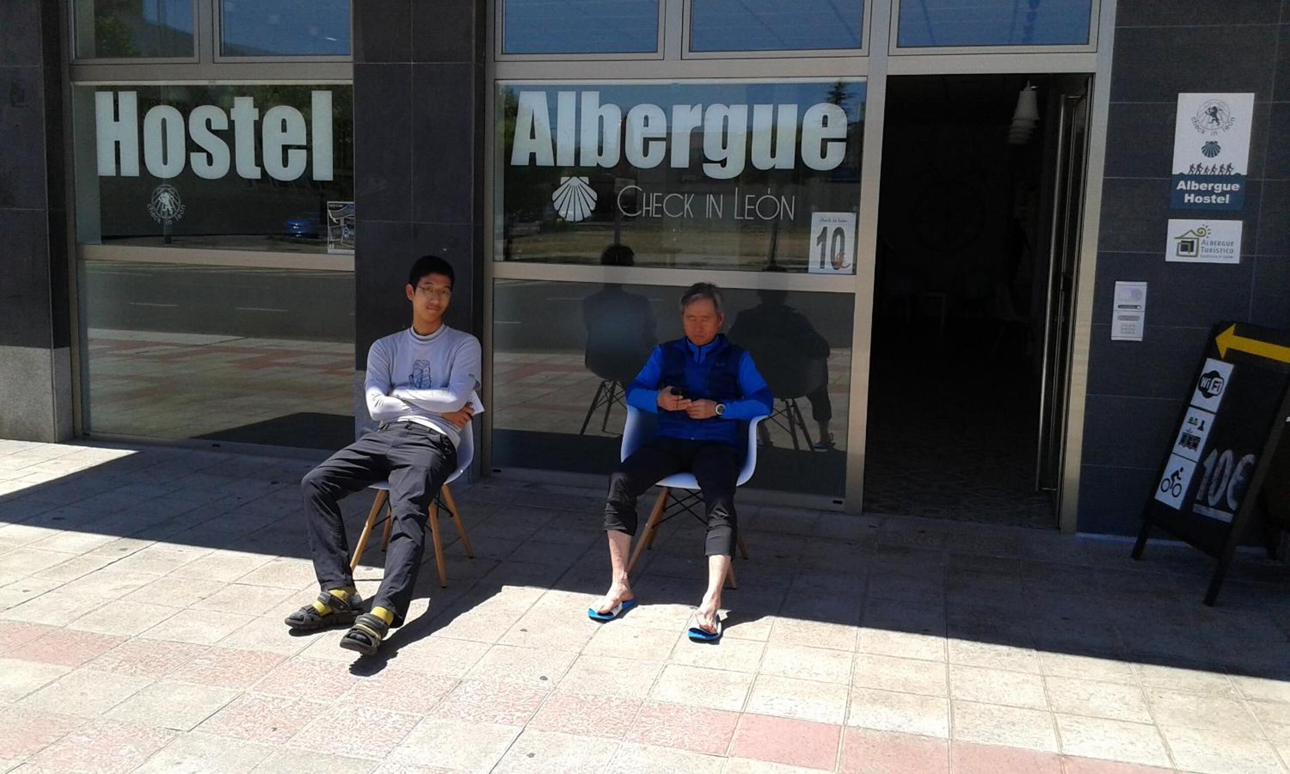 Foto - Check In León