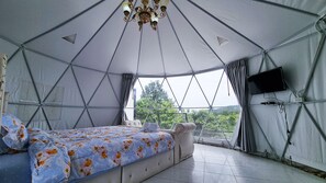 Mongolia Dome | Minibar, individually decorated, free WiFi, bed sheets - Kirirath Resort (Pak Chong)