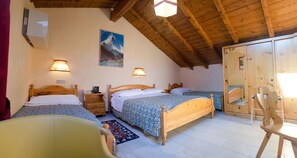 Safe på rommet, wi-fi (inkludert) og sengetøy