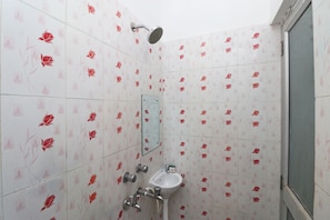 Amenidades de baño gratuitas y toallas