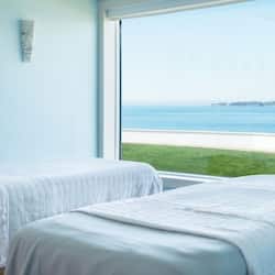 Couples treatment rooms, body treatments, aromatherapy