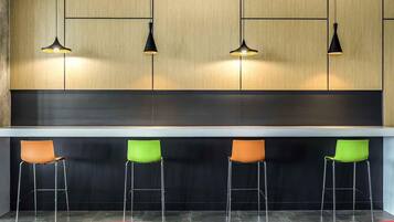 Frühstück, Mittagessen, Abendessen, internationale Küche