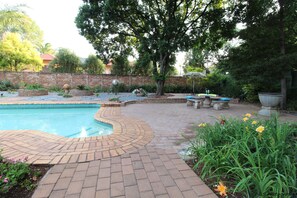 Outdoor pool - Wilger Guesthouse (Centurion)