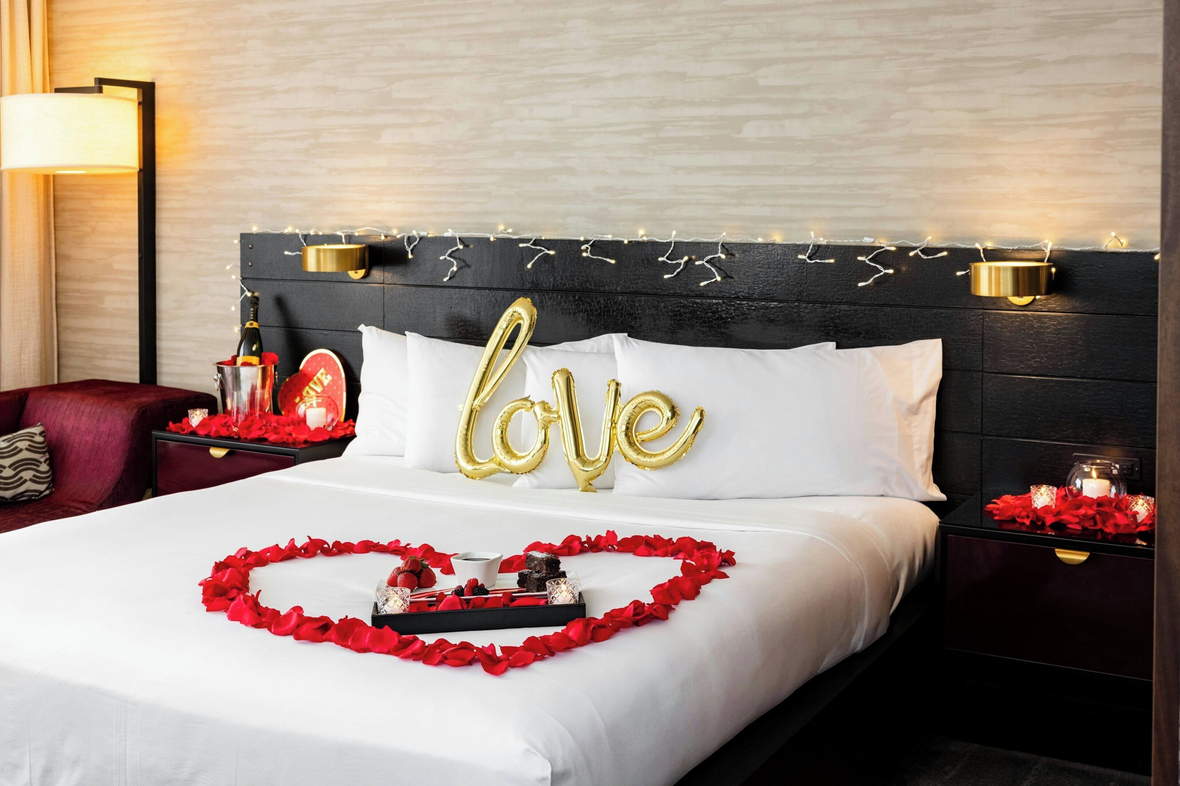 1 bedroom, in-room safe, desk, iron/ironing board