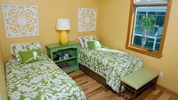Pillowtop beds, in-room safe, desk, laptop workspace