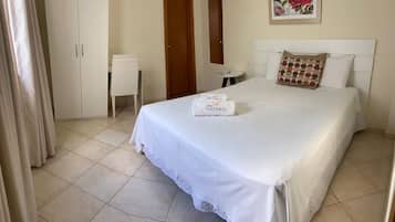 APART VICTORIA- APART 304 | 1 quarto, roupas de cama premium, cortinas blackout