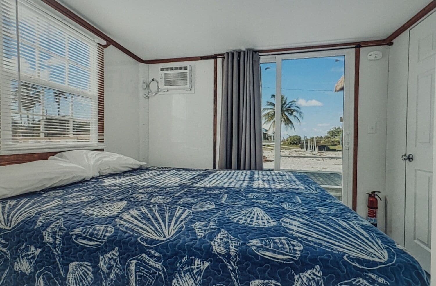 2 Bedroom Aqua lodge #1 Mahi | Individually decorated, individually furnished, free WiFi, bed sheets