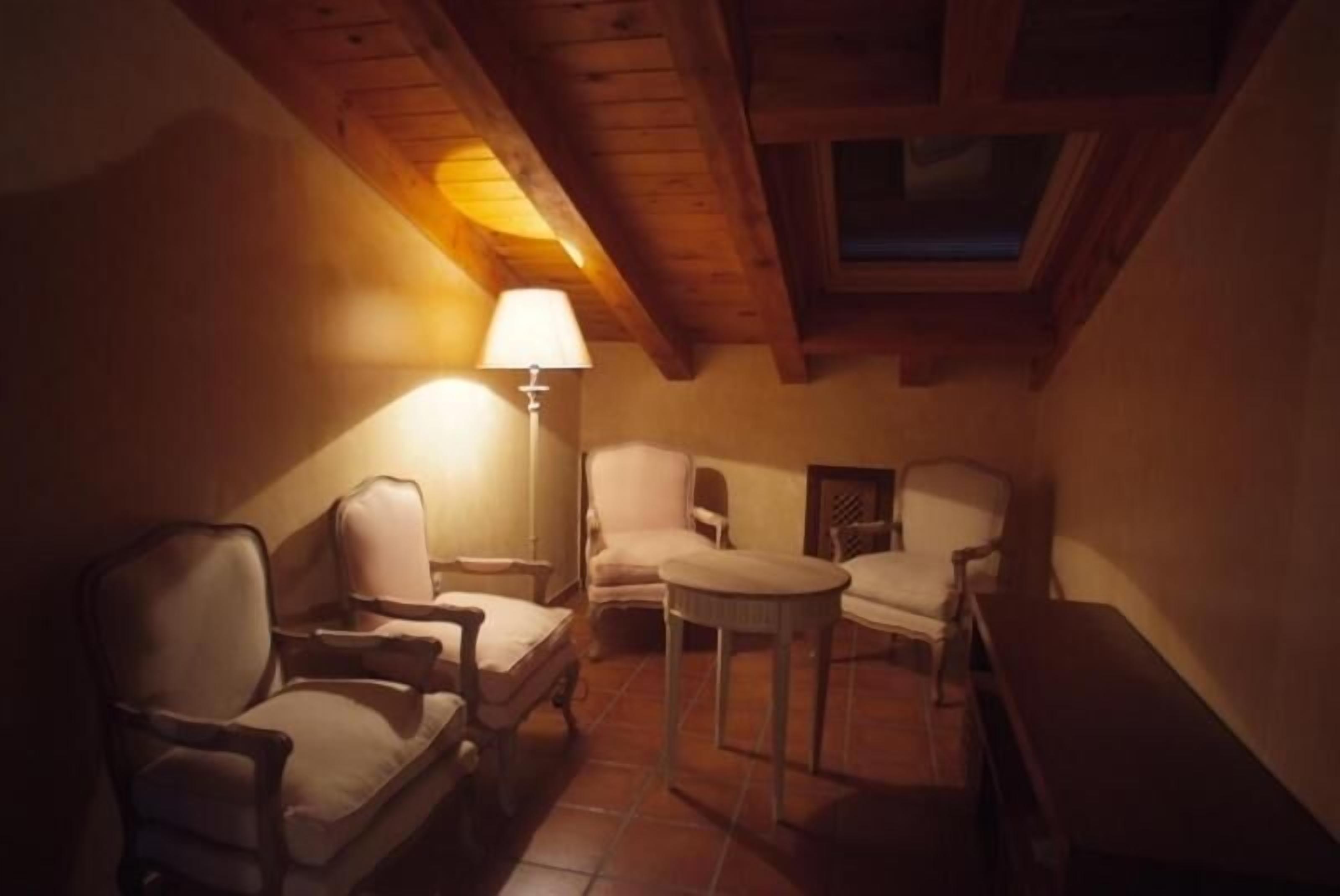 20-inch flat-screen tv with cable channels, tv