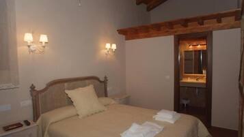 Literie de qualité supérieure, lits bébé (gratuits)