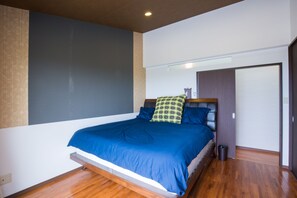 Front of property - EQC Hotel 625 (Région Test)