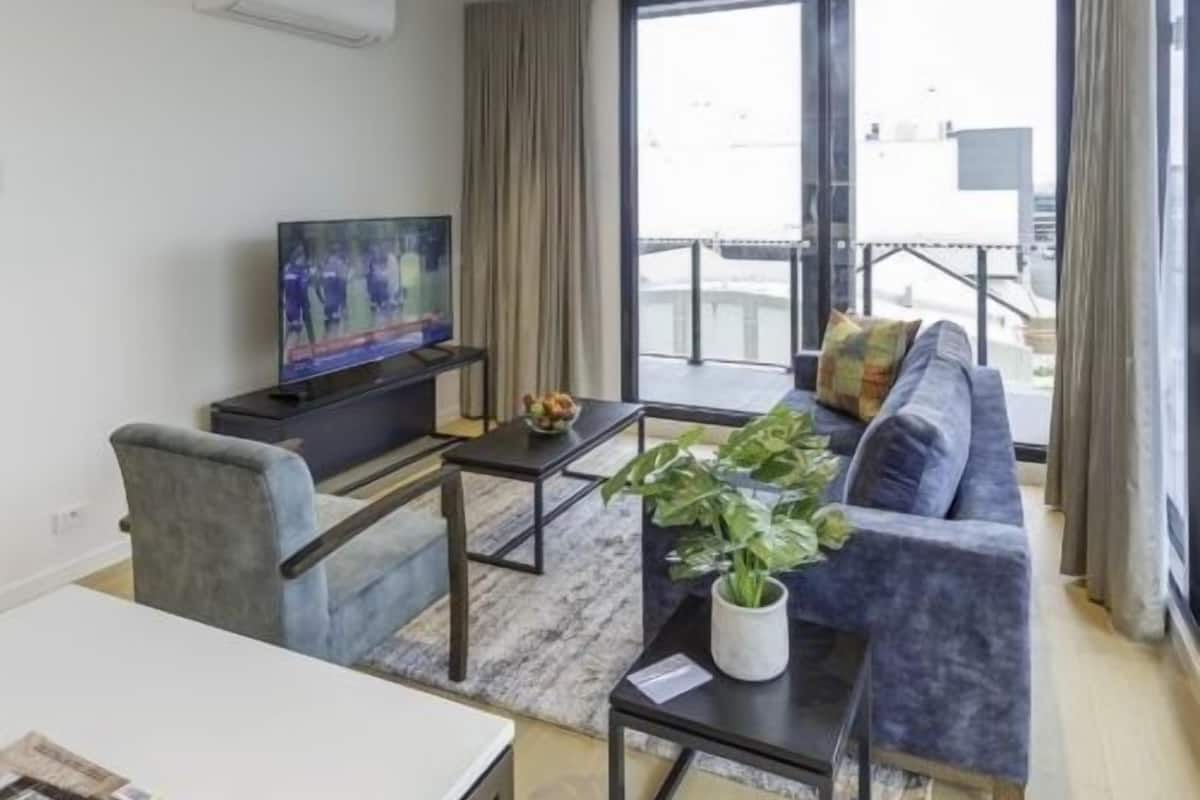 Studio | Living area