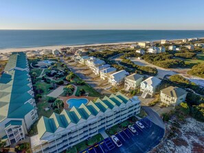 Room, 3 Bedrooms | Exterior - EQC Hotel 654 (Région Test)