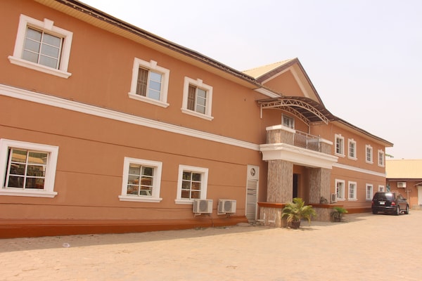 Apple Suite - Abuja