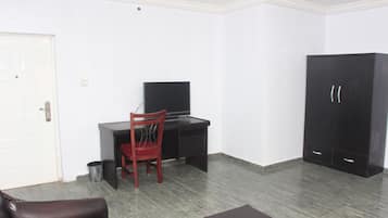 Executive-Zimmer | 1 Schlafzimmer, Schreibtisch