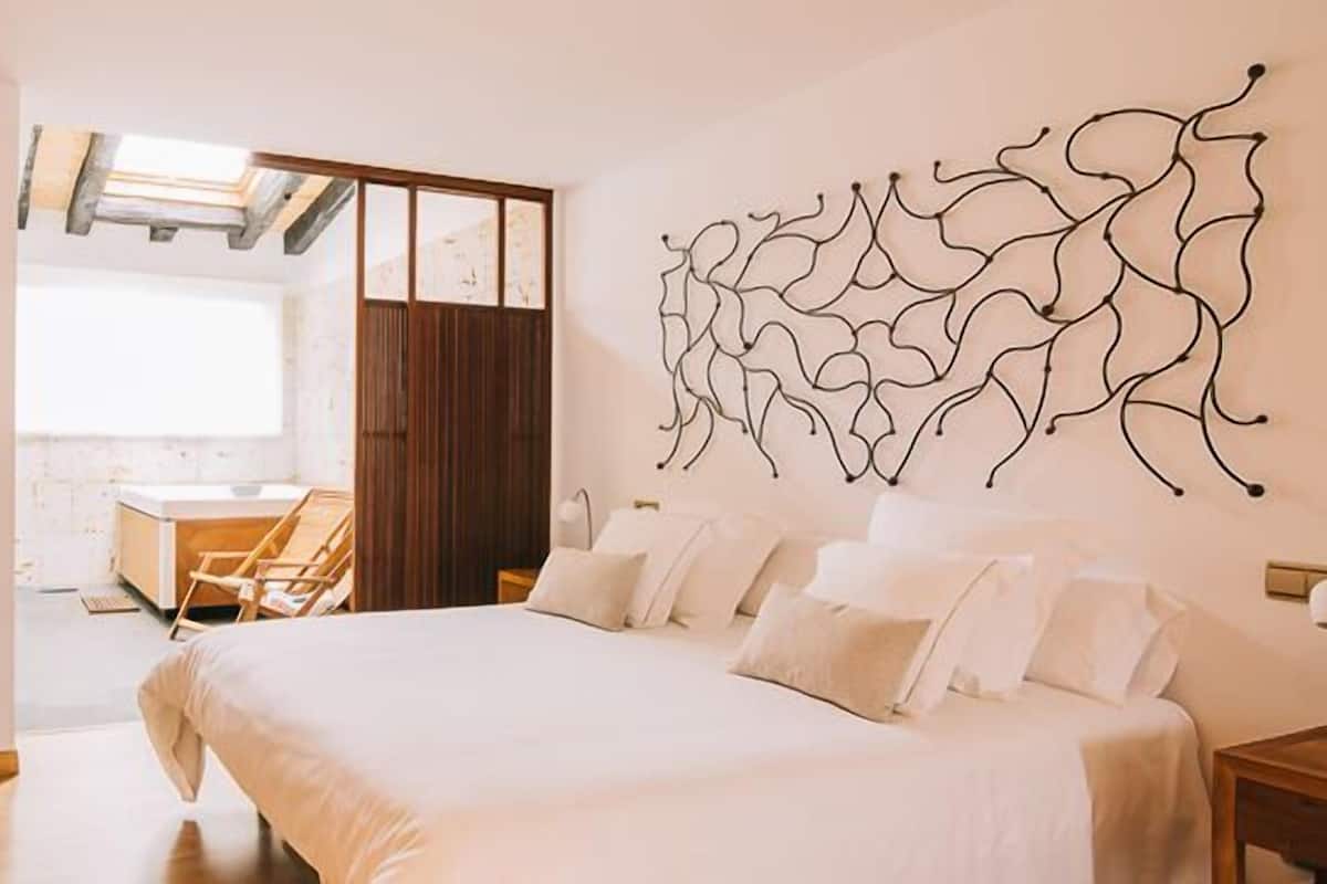Suite, Whirlpool