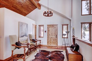 غرفة المعيشة