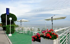 Terrace/patio - Hotel Venus (Gabicce Mare)