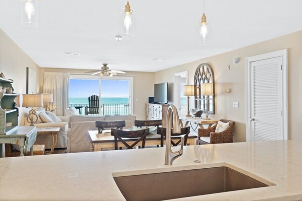 Apartment (3 Bedrooms) | Exterior - Crystal Dunes Beach Resort by Panhandle Getaways (Destin)