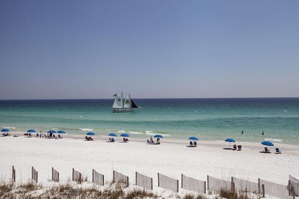 Apartamento (3 Bedrooms) | Fachada