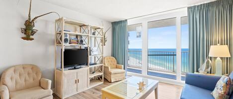Condo, 2 Bedrooms, Ocean View, Beachfront | Living area