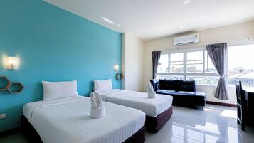 Desk, free WiFi, bed sheets