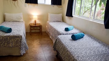 Villa, 2 slaapkamers | 1 slaapkamer, een kluis op de kamer, een laptopwerkplek