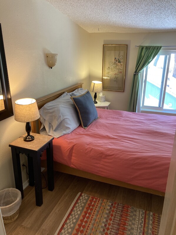 Comfort Quadruple Room, Multiple Beds, Shared Bathroom