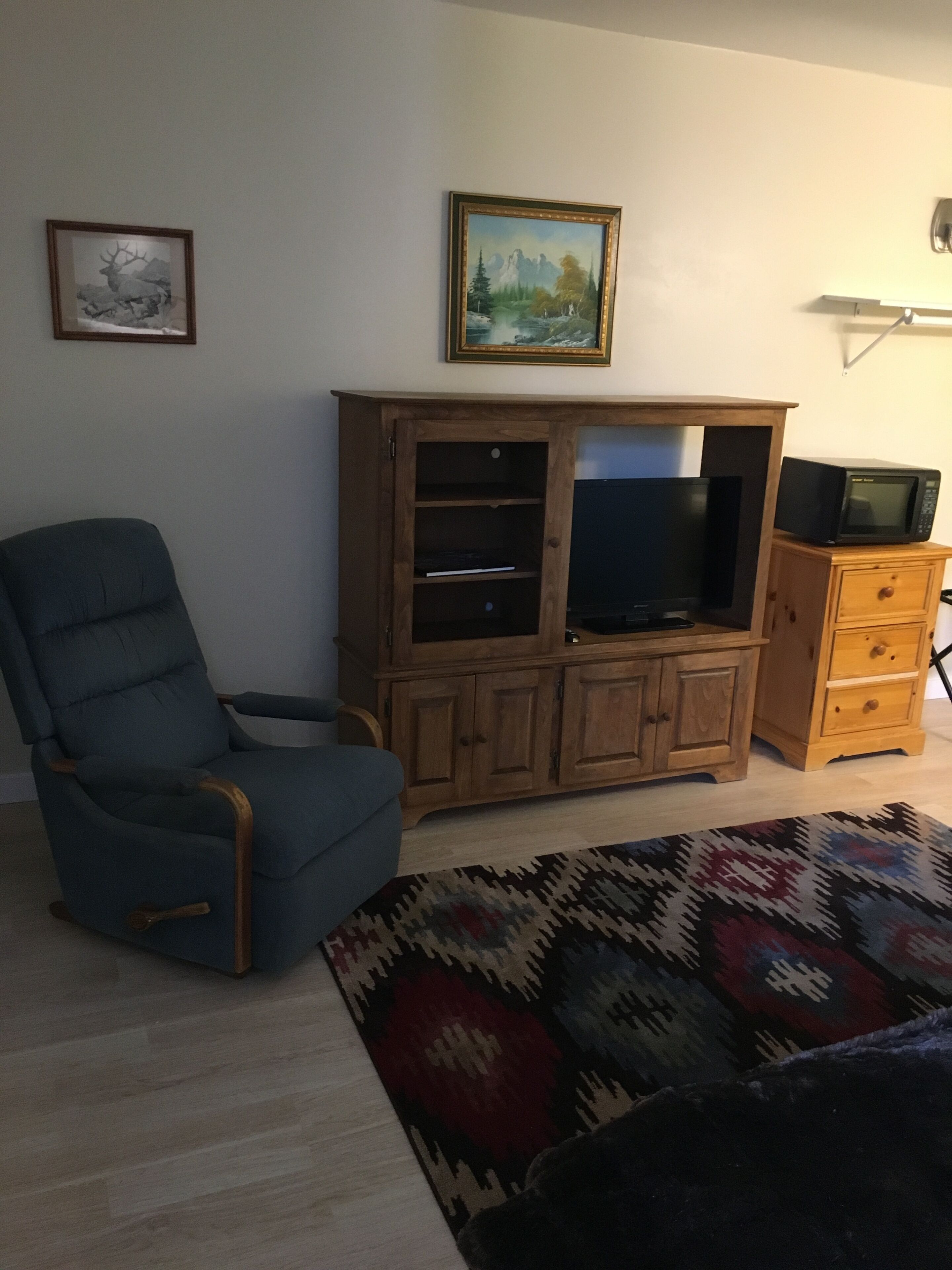 comfort room, 1 bedroom, private bathroom | premium bedding, individually decorated, individually furnished