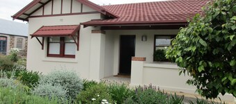 Mataro Cottage