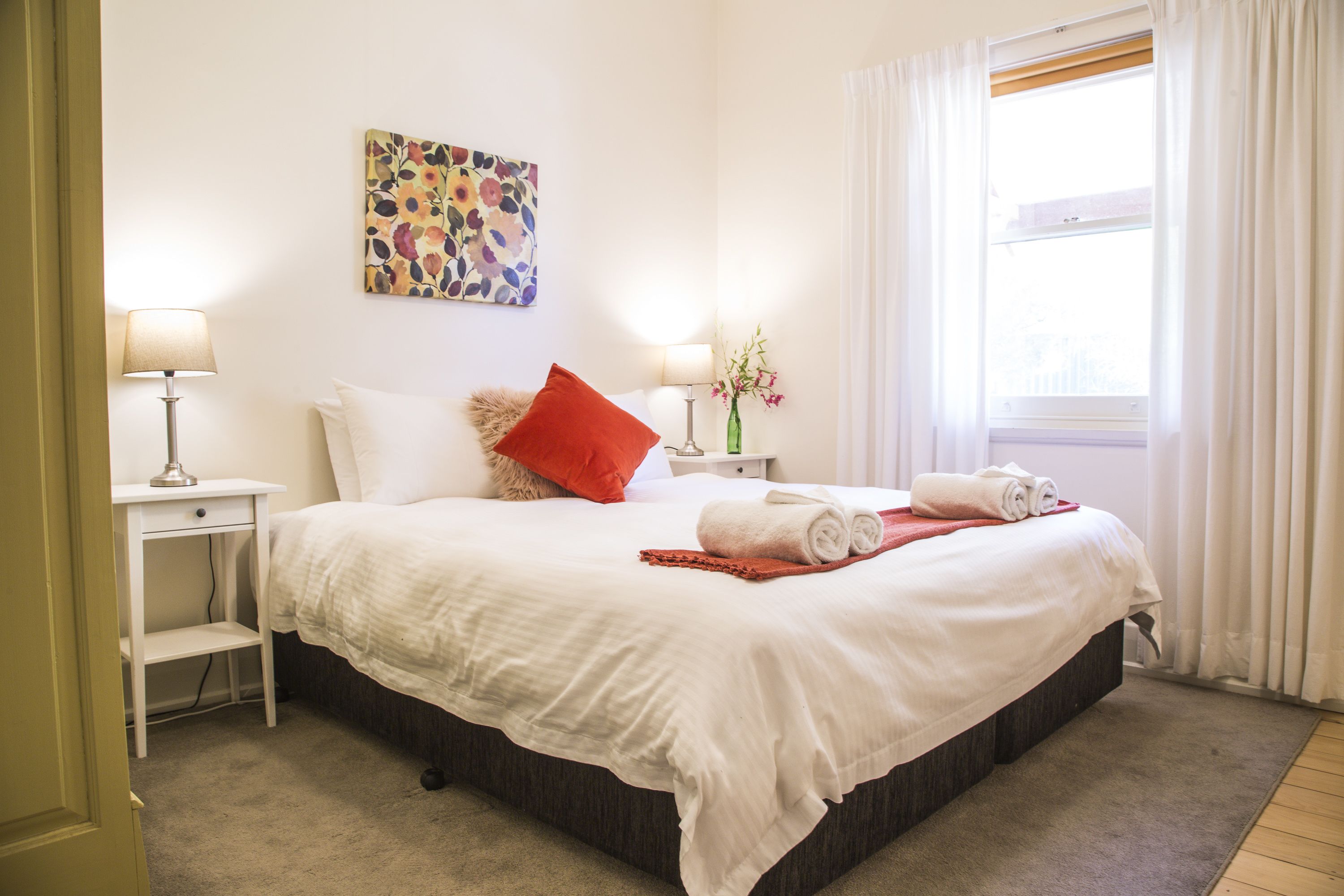 村舍, 2 间卧室 | 2 多间卧室、办公桌、隔音、熨斗/熨衣板