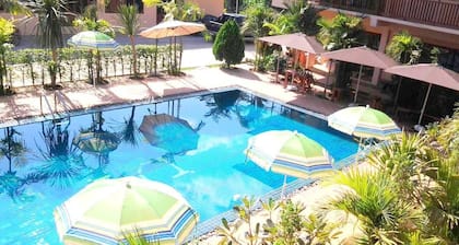 Siam Tara Resort